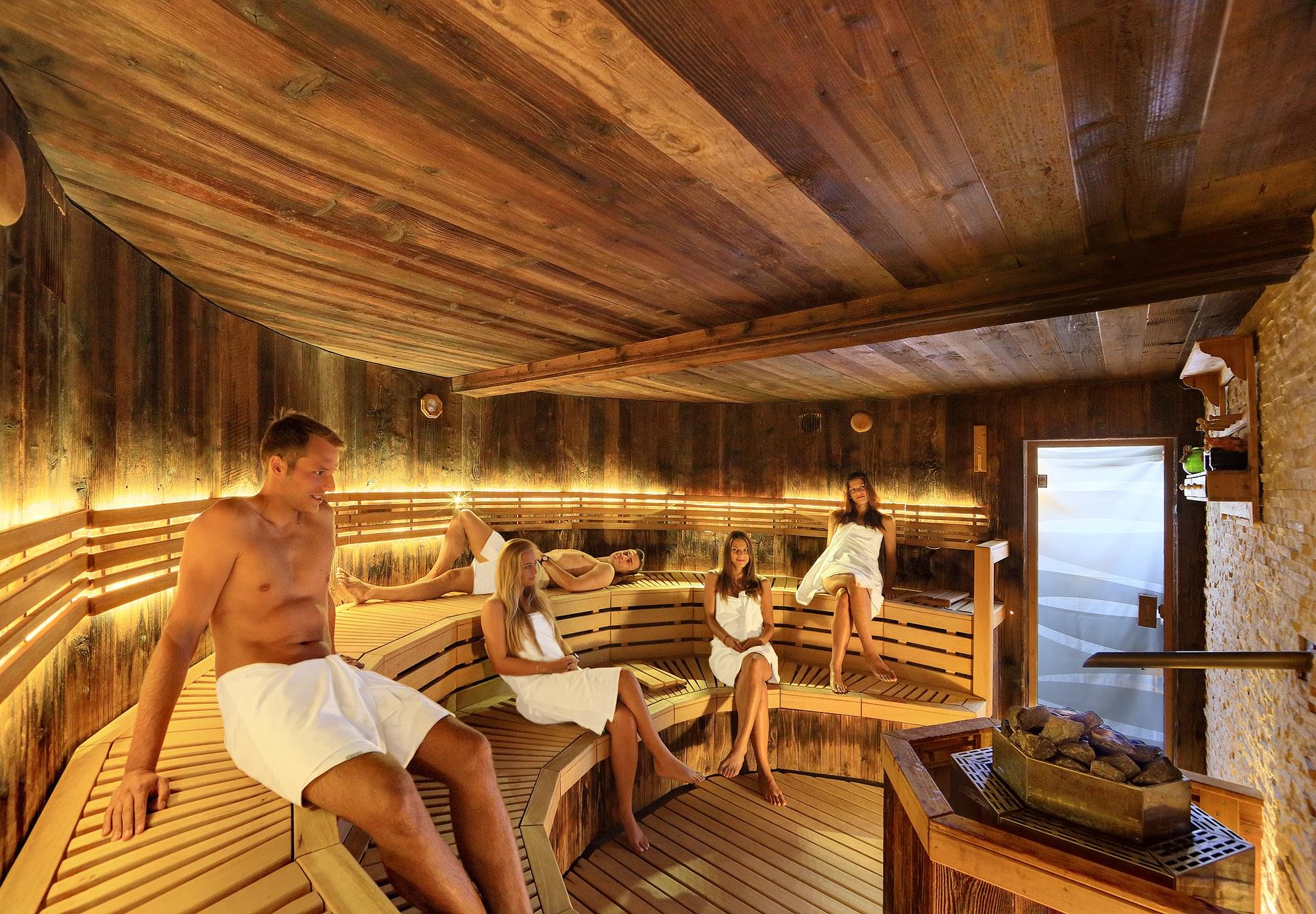 Medová sauna.